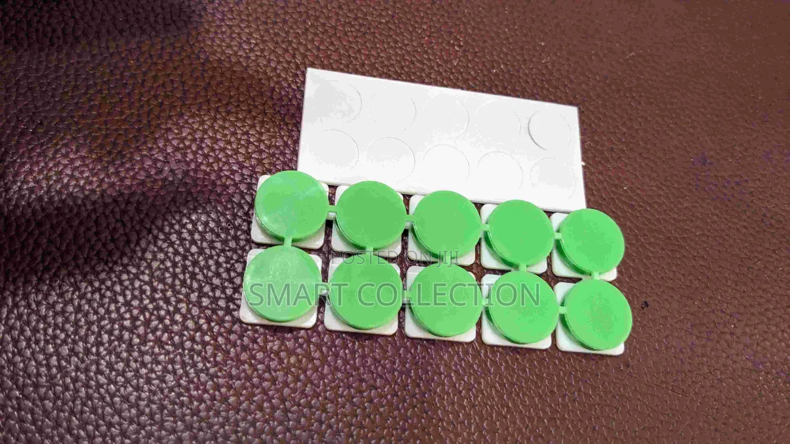Pack of 10 Pieces - Powerful and Practical Cockroach