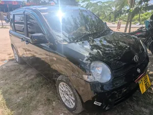 Toyota Sienta 2006 Black