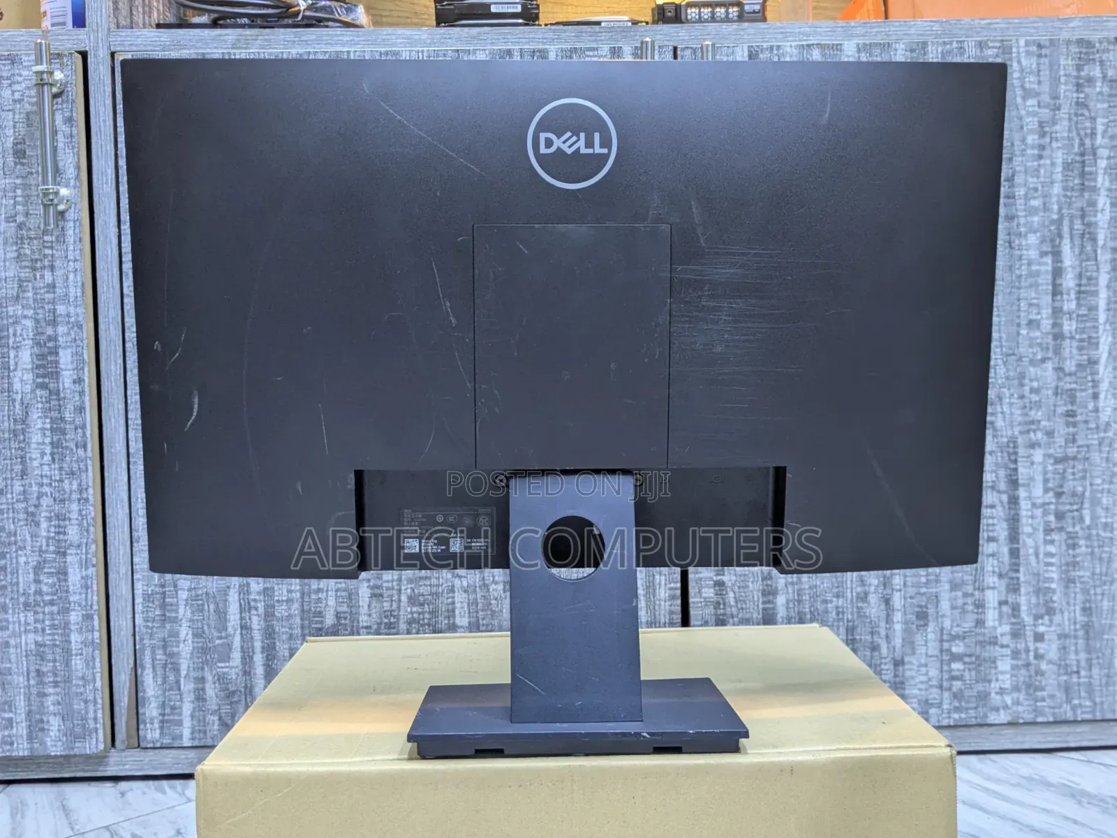 Hp Frameless Monitor 24 Inches (P2217h)