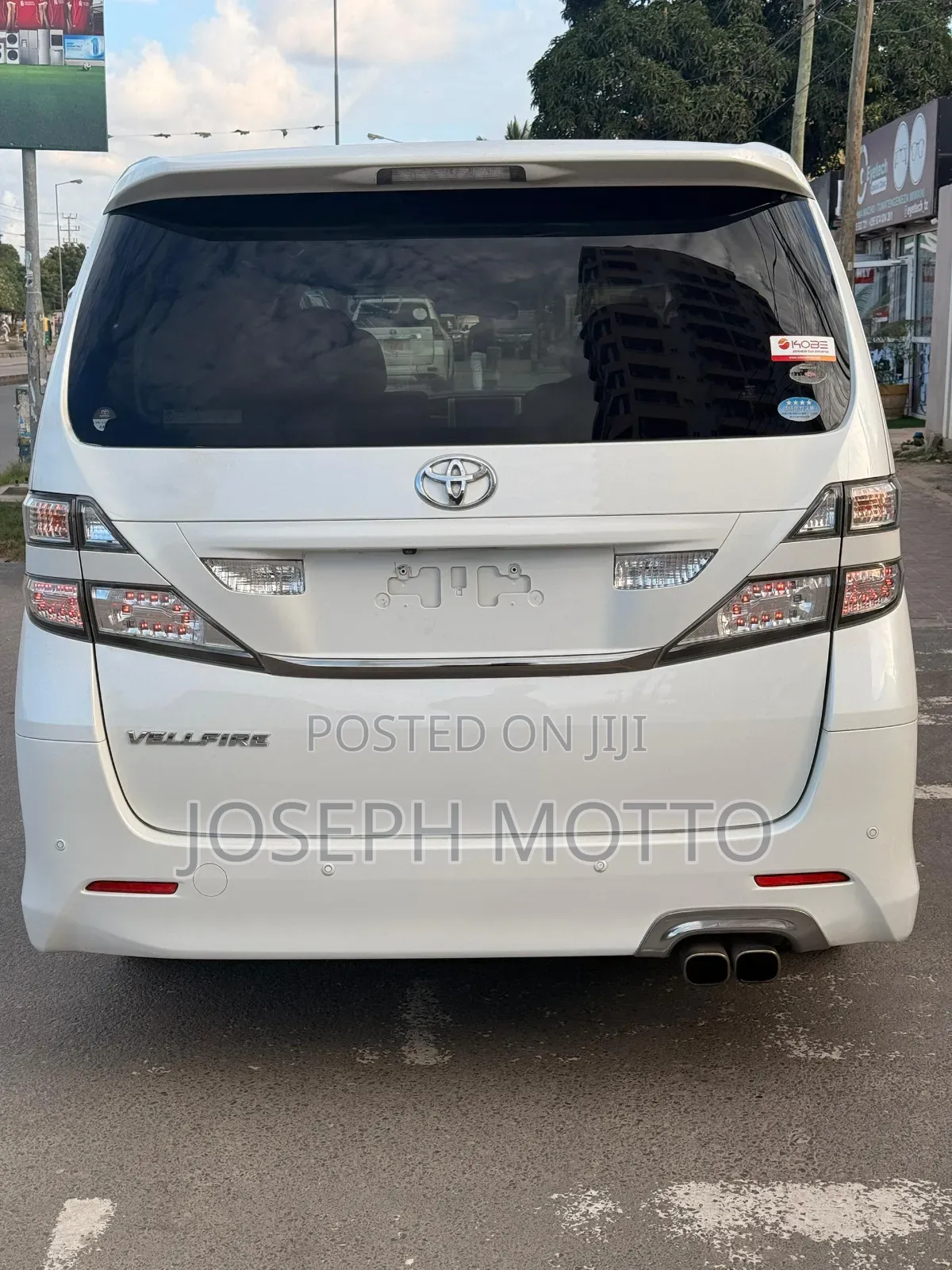 Toyota Alphard 2011 White