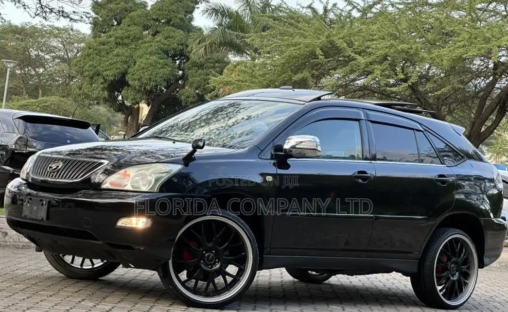 Toyota Harrier 2004 Black