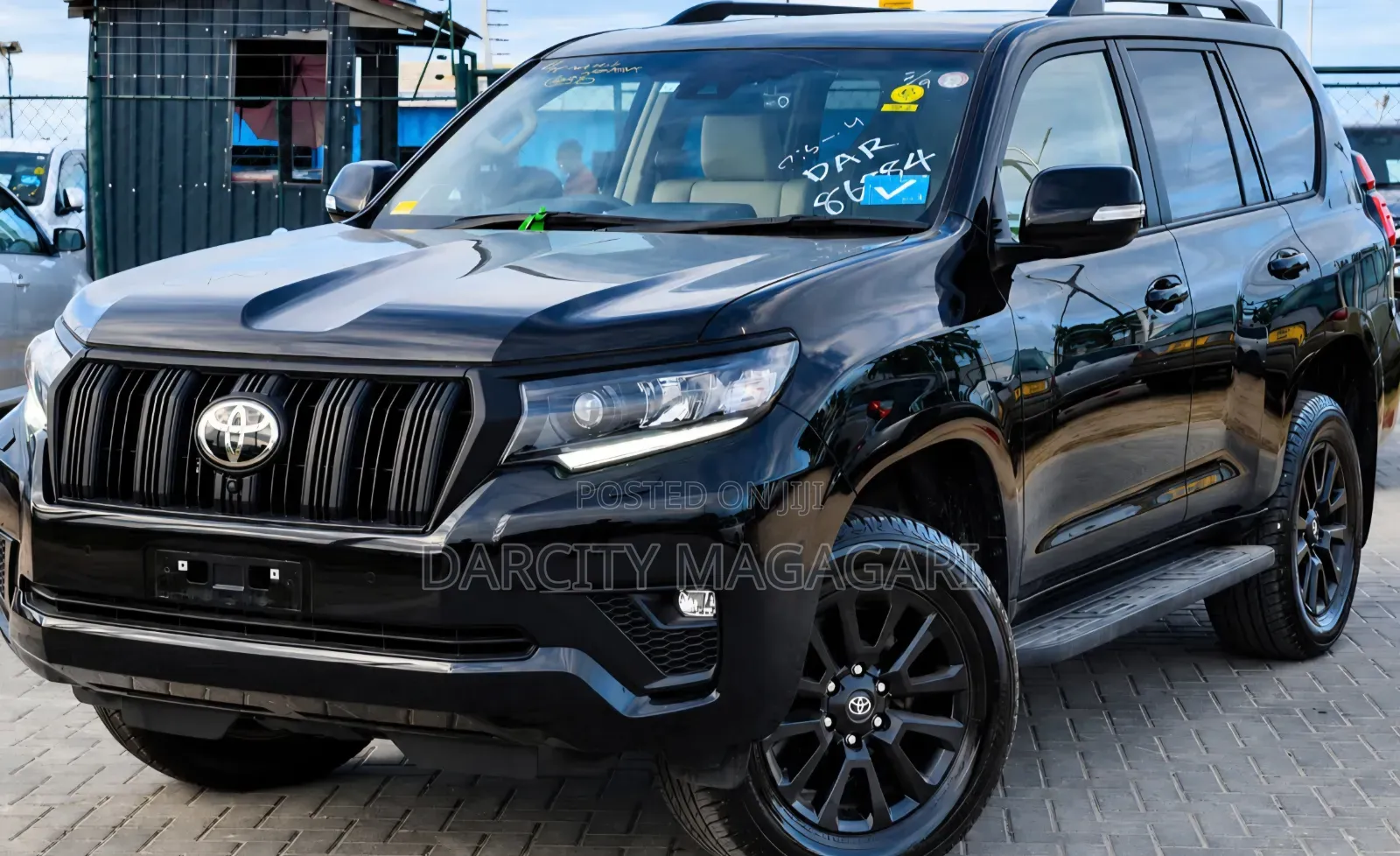 Toyota Land Cruiser Prado 2023 Black