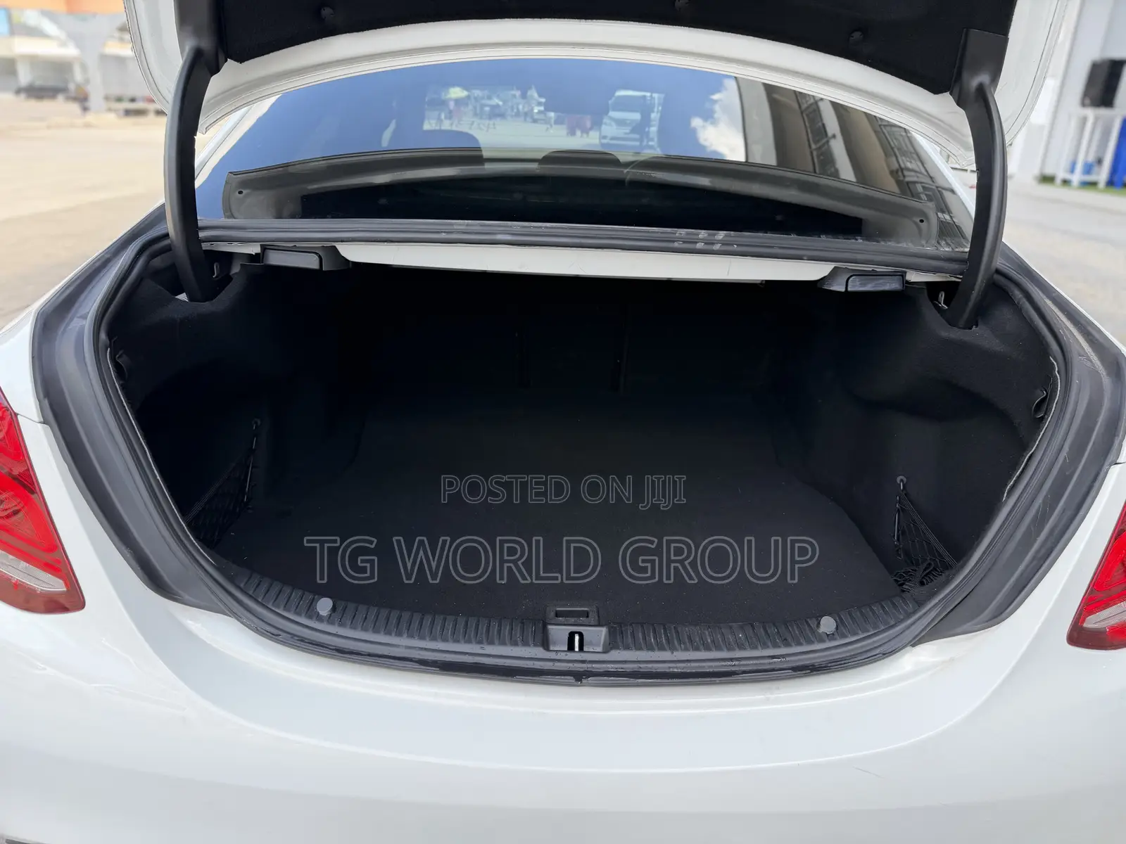 Mercedes-Benz C-Class C 220 BlueTEC 7G-TRONIC PLUS (W205) 2016 White