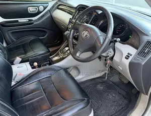 Toyota Kluger 2006 Silver