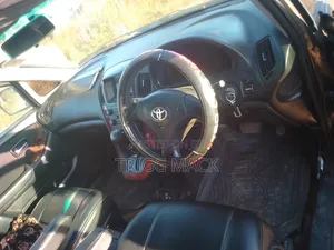 Toyota Harrier 2001 Gray