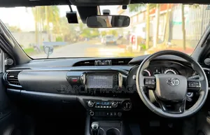 Toyota Hilux 2019 Black