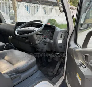 3.5 Tonne Mitsubishi Canter