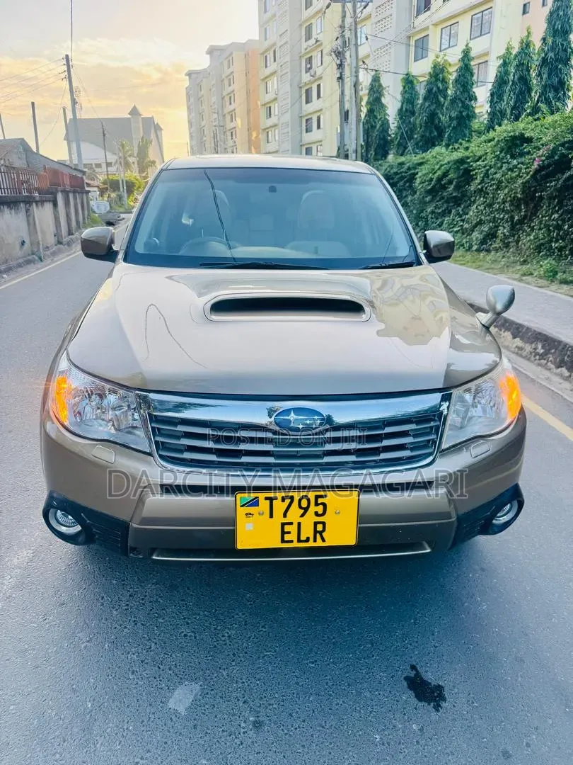Subaru Forester 2009 Gold
