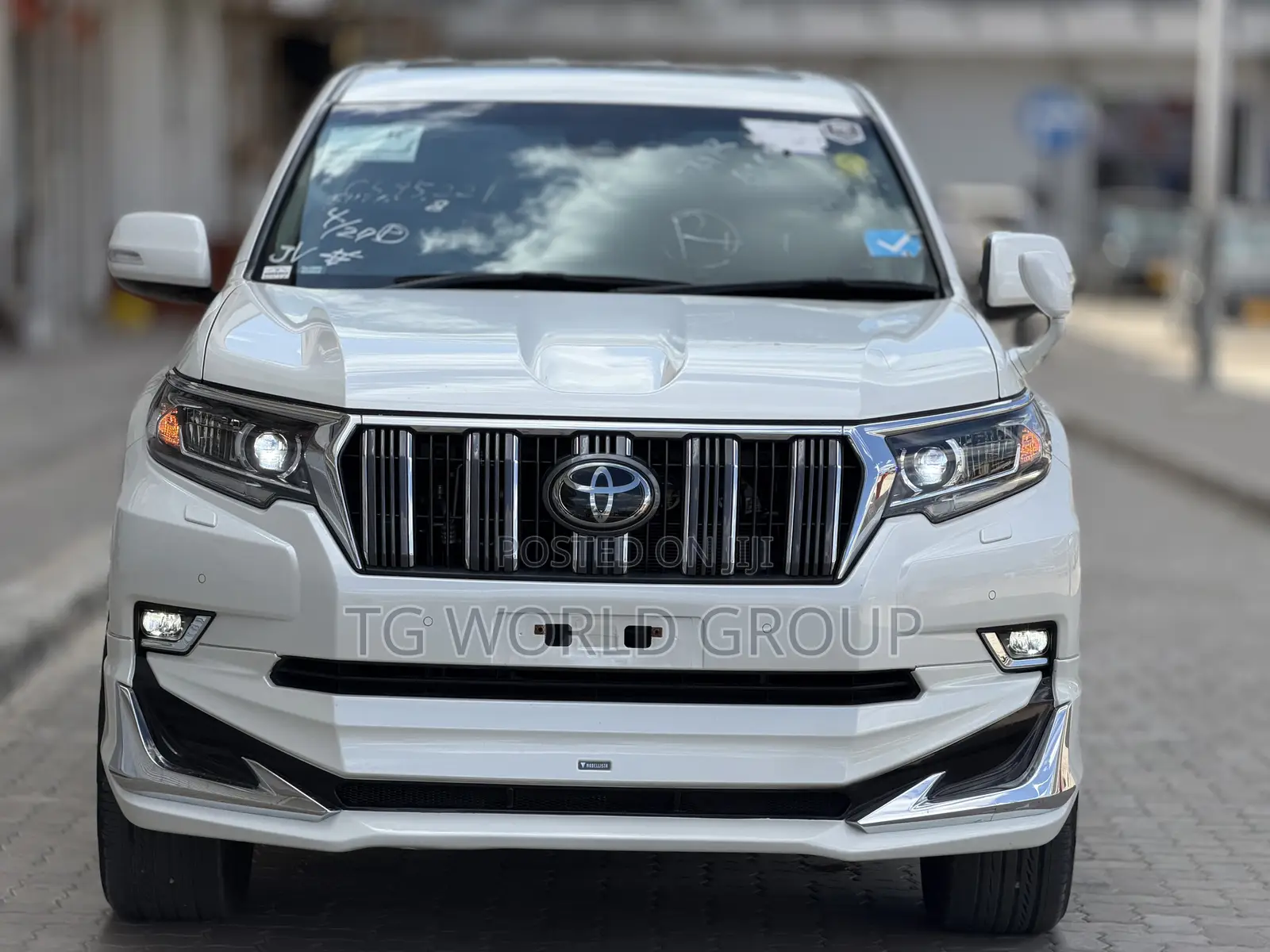 Toyota Land Cruiser Prado 2.8 2021 White