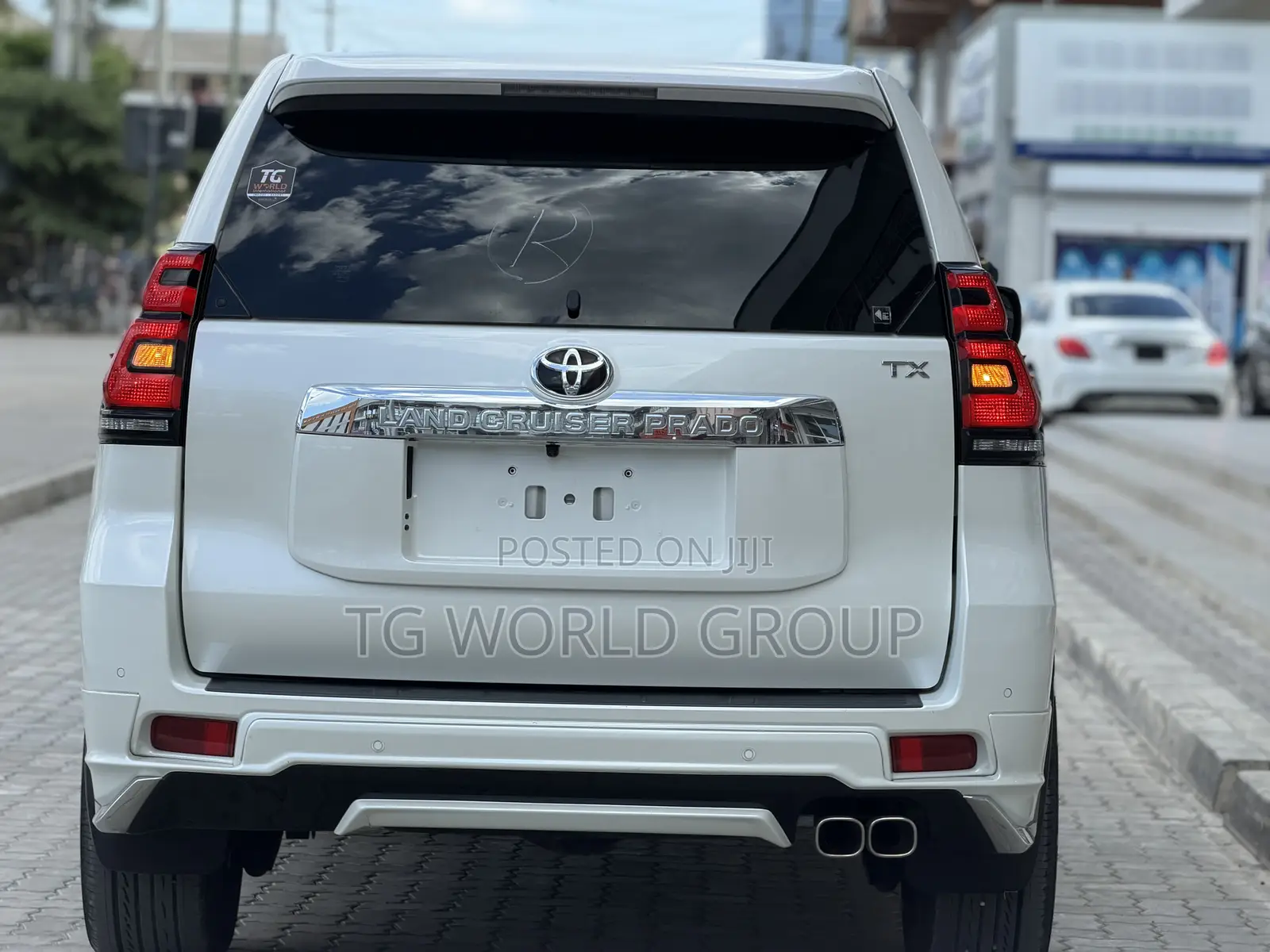 Toyota Land Cruiser Prado 2.8 2021 White