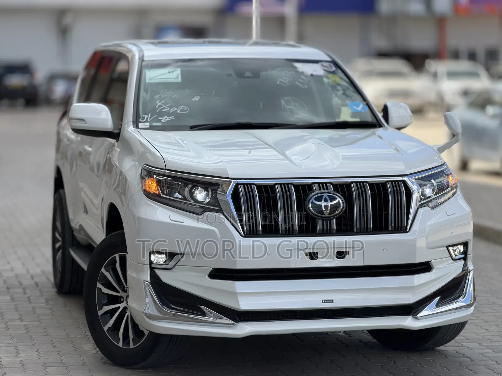 Toyota Land Cruiser Prado 2.8 2021 White