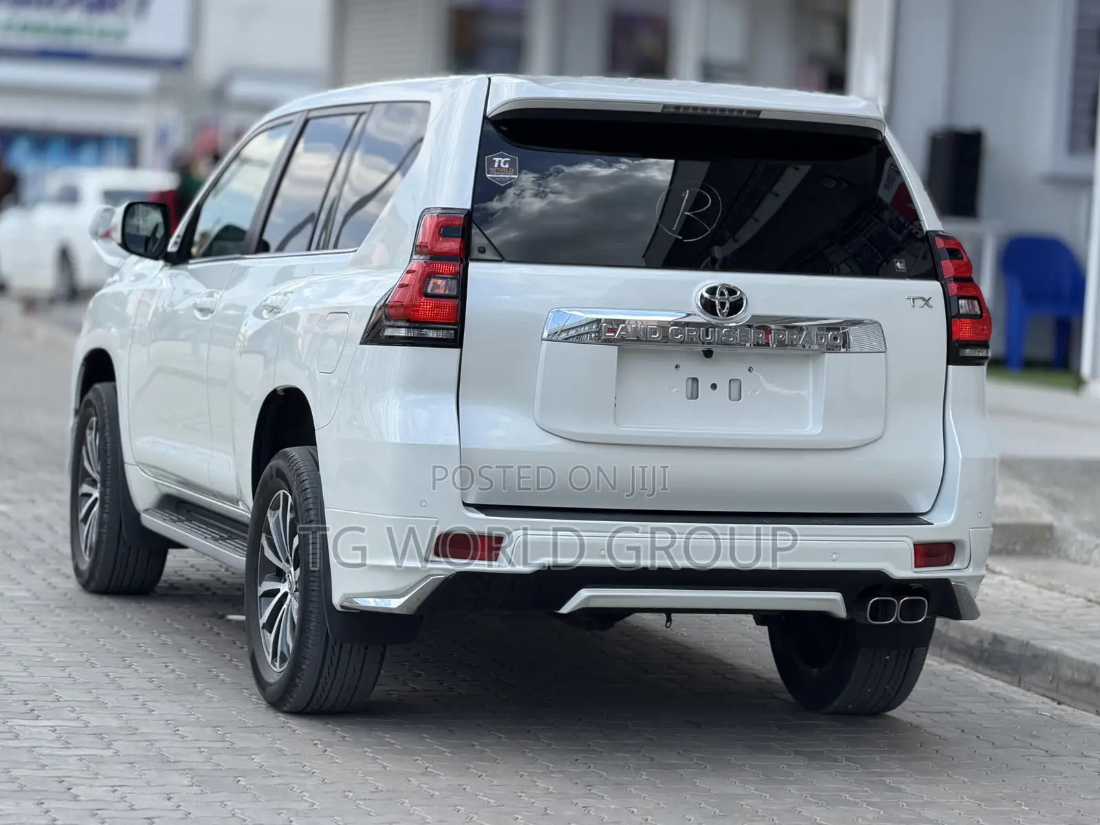 Toyota Land Cruiser Prado 2.8 2021 White
