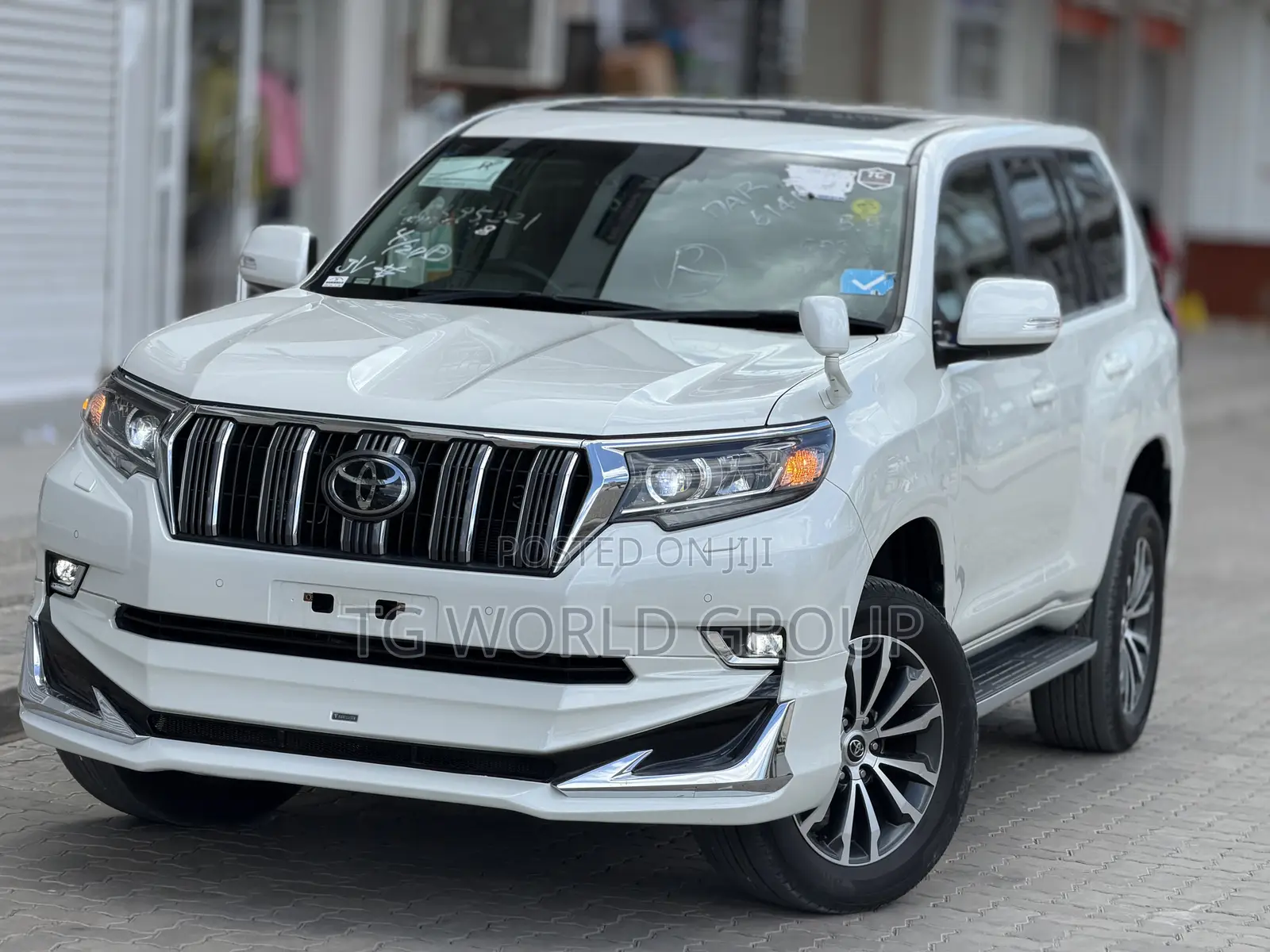 Toyota Land Cruiser Prado 2.8 2021 White