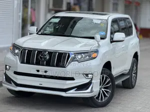 Toyota Land Cruiser Prado 2.8 2021 White