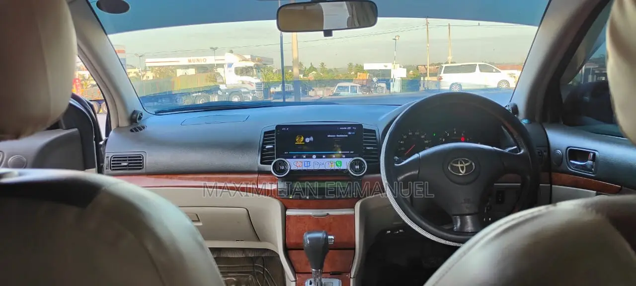 Toyota Premio 2005 Silver