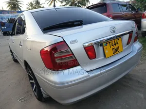 Toyota Premio 2005 Silver