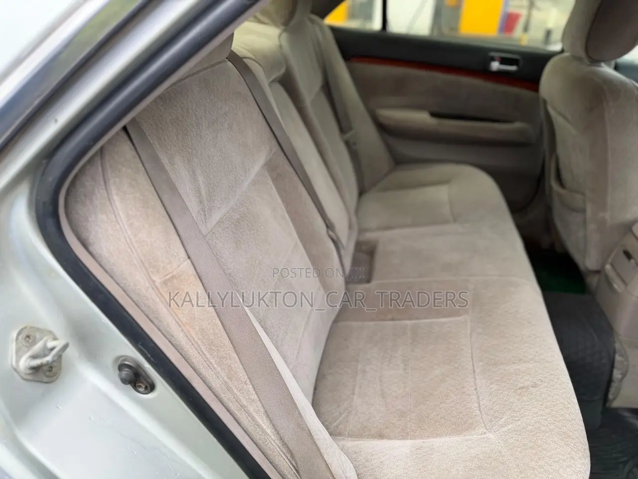 Toyota Mark II 2004 Silver