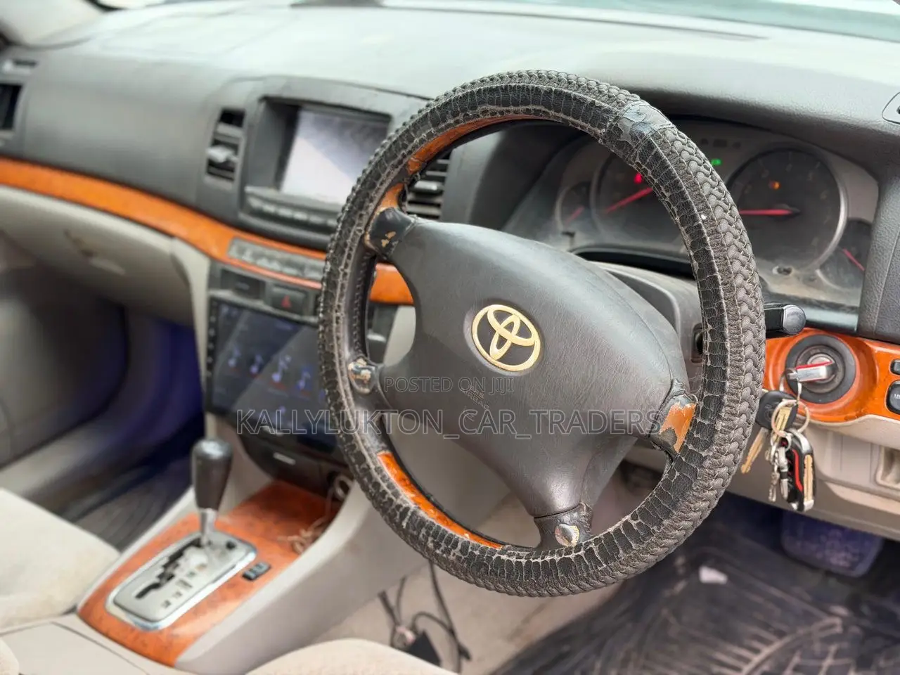 Toyota Mark II 2004 Silver