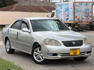 Toyota Mark II 2004 Silver
