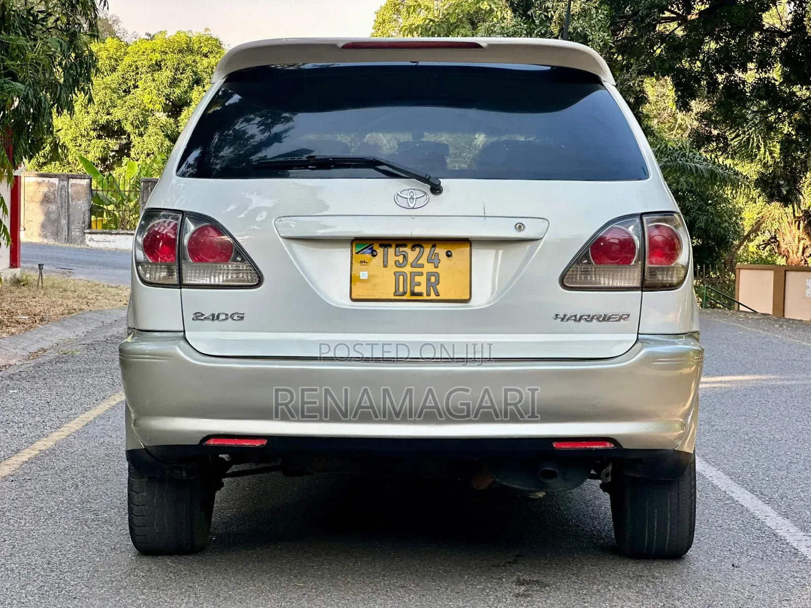 Toyota Harrier 2002 Silver