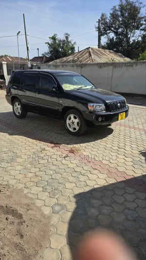 Toyota Kluger 2002 Black