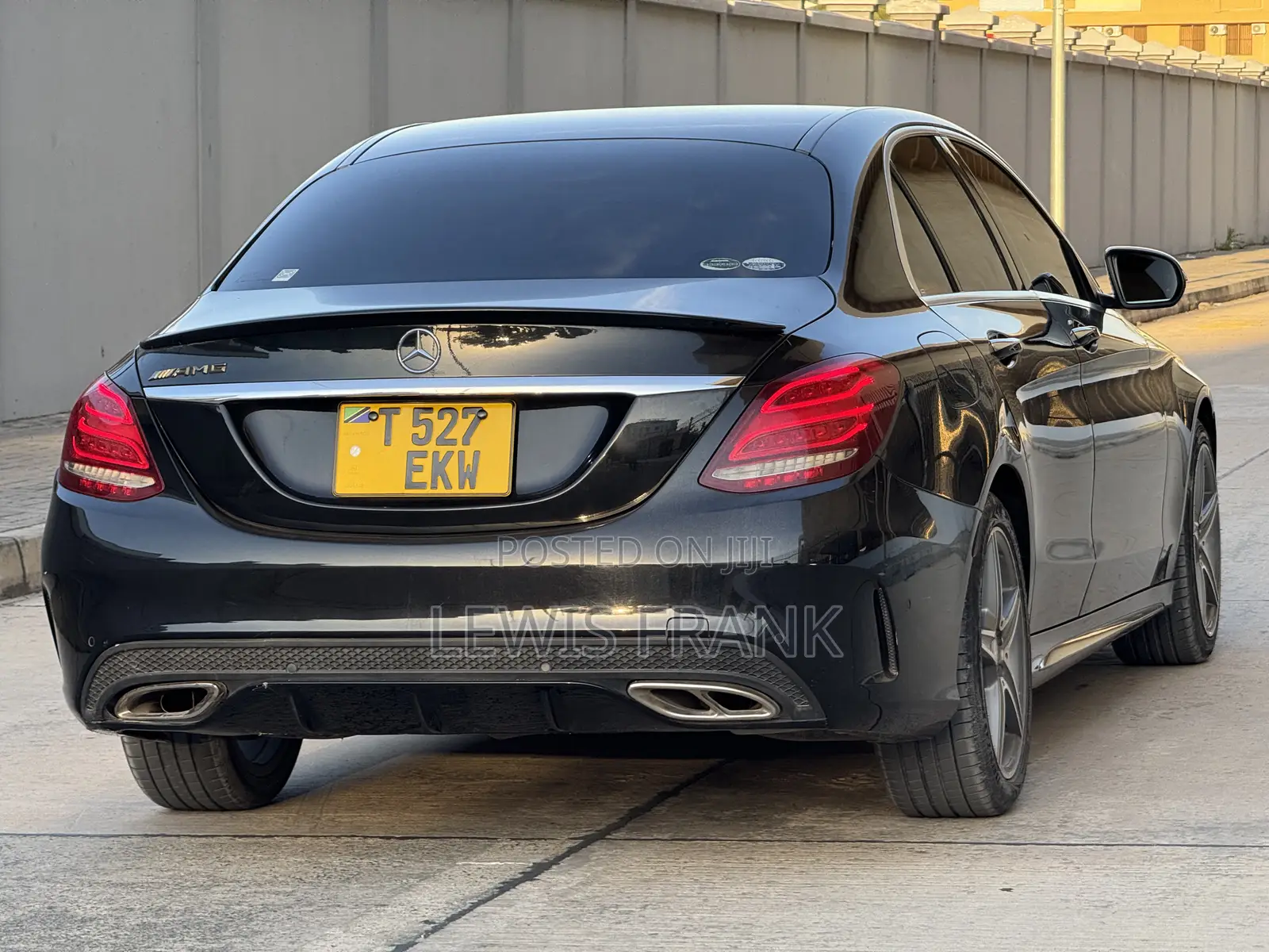 Mercedes-Benz C200 2015 Black