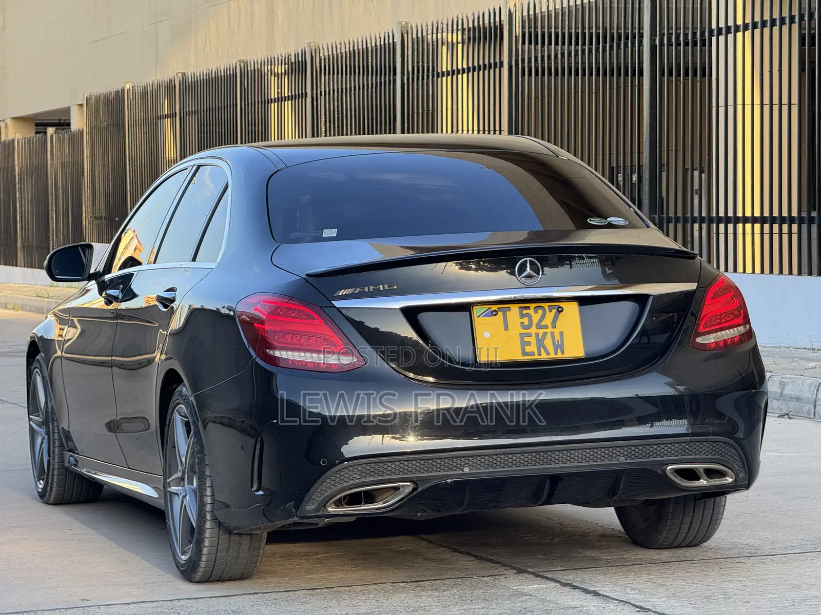 Mercedes-Benz C200 2015 Black