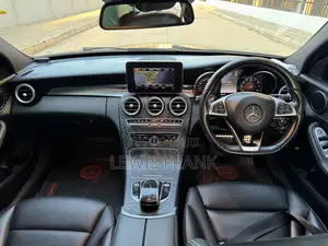 Mercedes-Benz C200 2015 Black