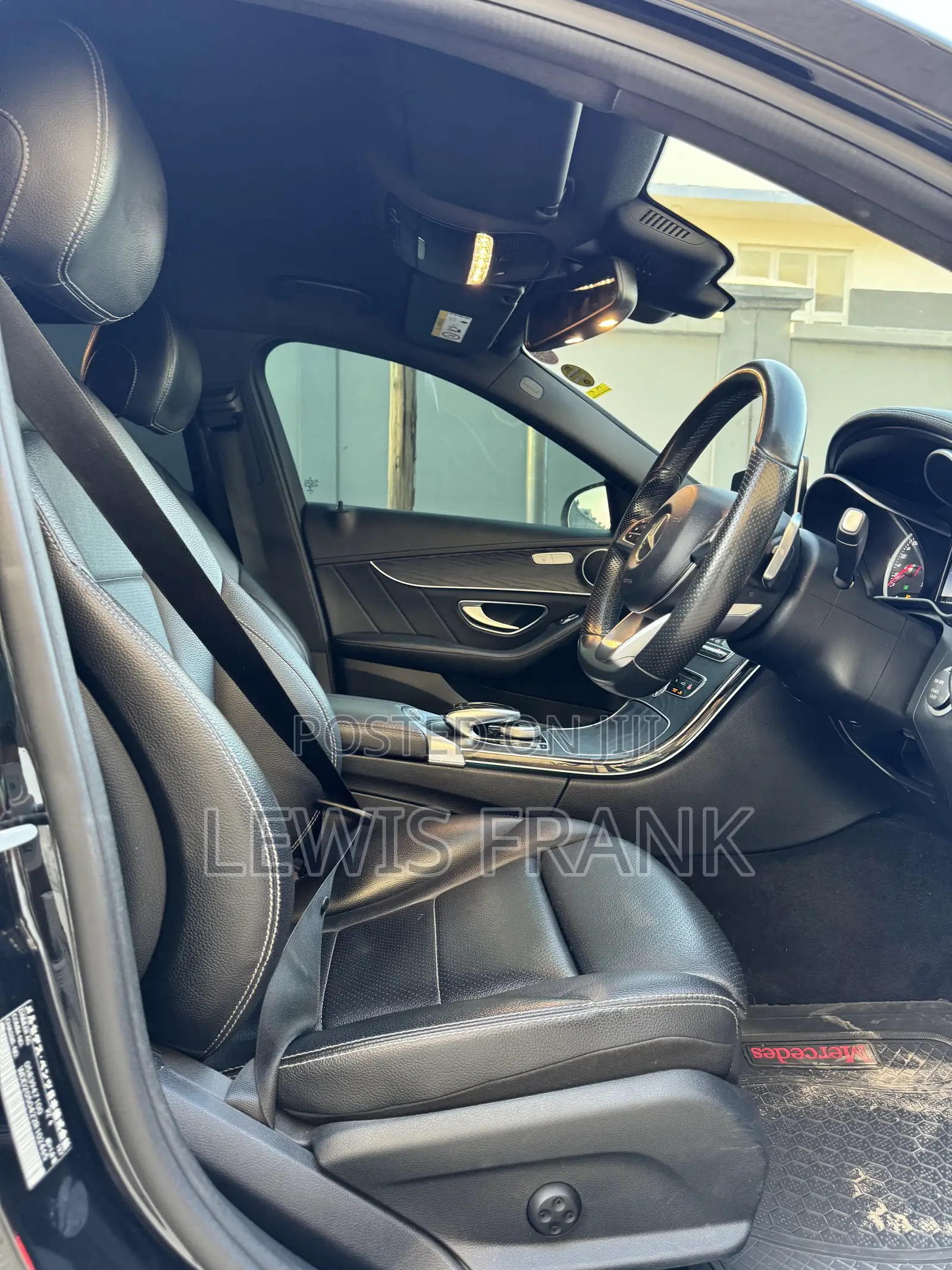 Mercedes-Benz C200 2015 Black