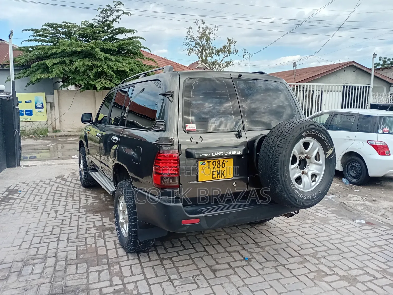 Toyota Land Cruiser 2002 Gray