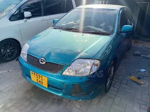 Toyota Corolla RunX 2005