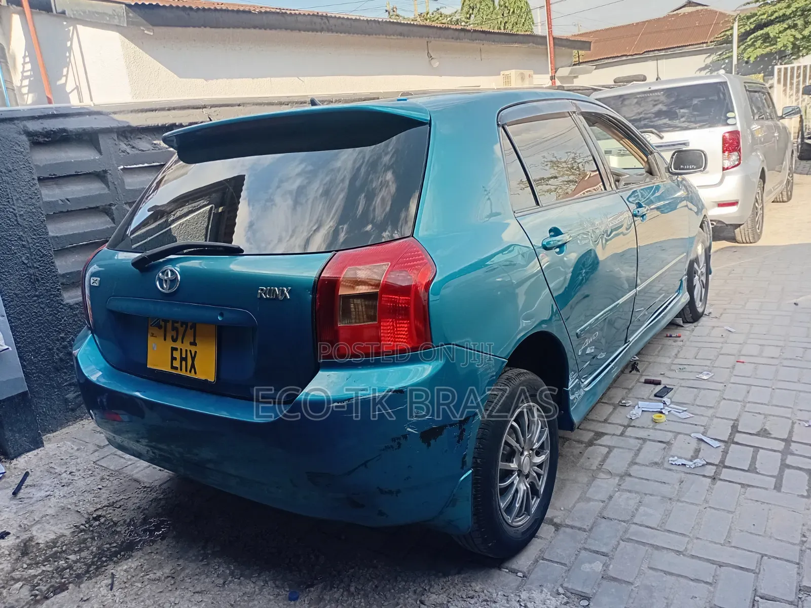 Toyota Corolla RunX 2005
