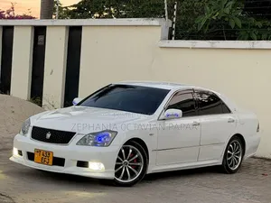 Toyota Crown 2006 White