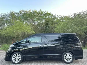 Toyota Alphard 2010