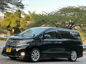 Toyota Alphard 2010