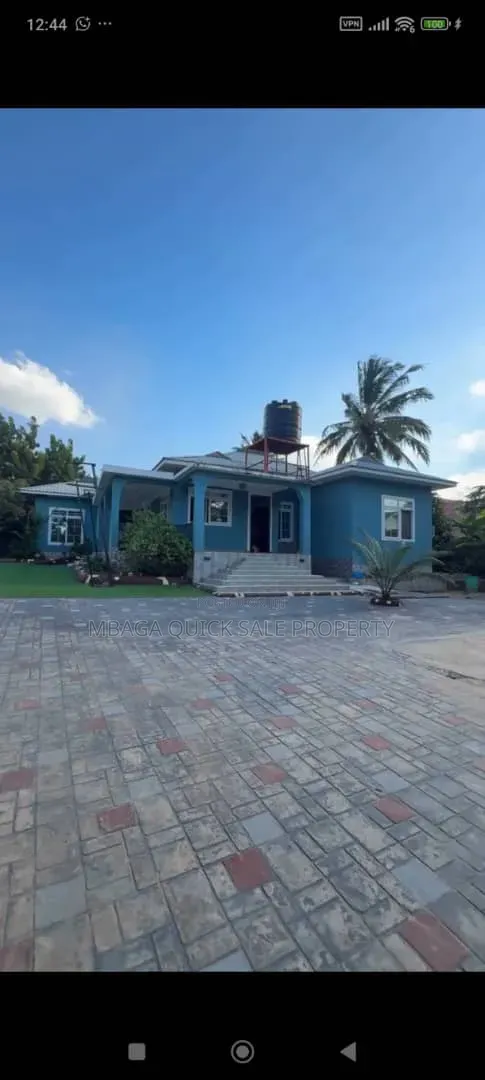 4bdrm Apartment in Ununio Beach, Bunju for rent