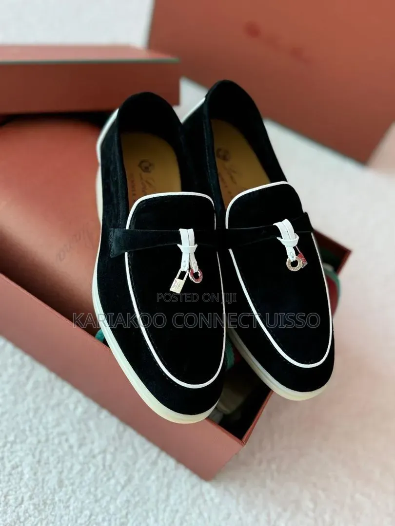 Shoes Skin Quality