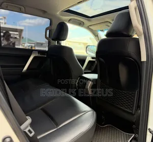 Toyota Land Cruiser Prado 2022 White