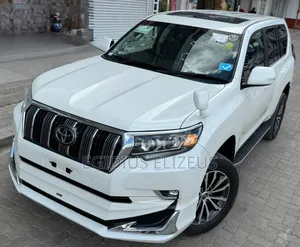 Toyota Land Cruiser Prado 2022 White