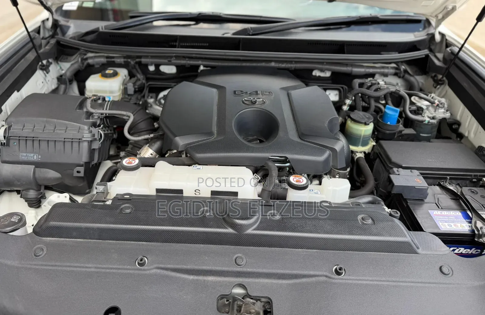 Toyota Land Cruiser Prado 2022 White