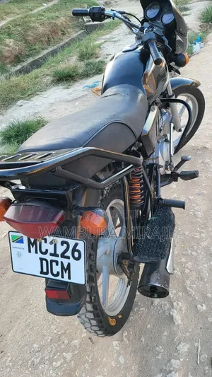Bajaj Boxer 125 2025 Black
