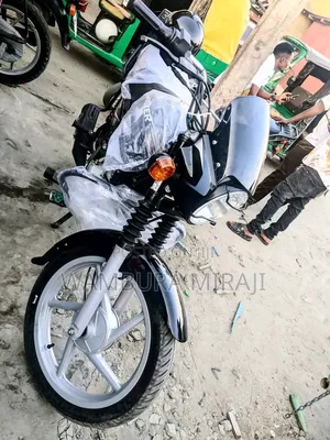 Bajaj Boxer 125 2026 Black