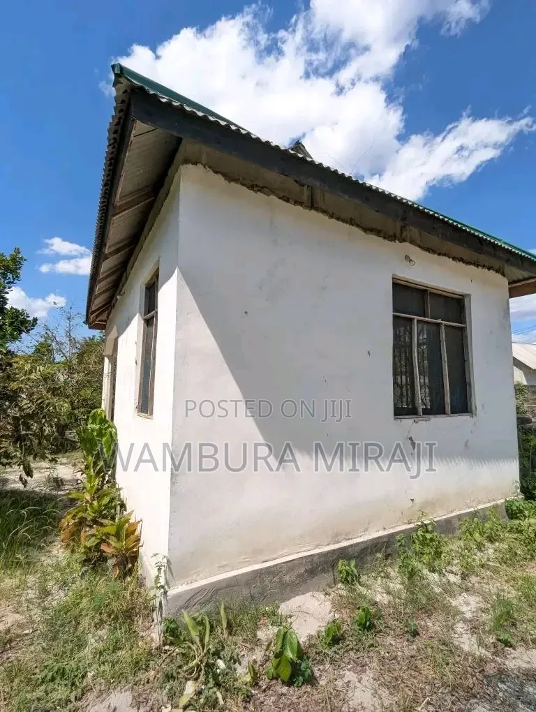 3bdrm Apartment in Nyumba, Temeke for sale