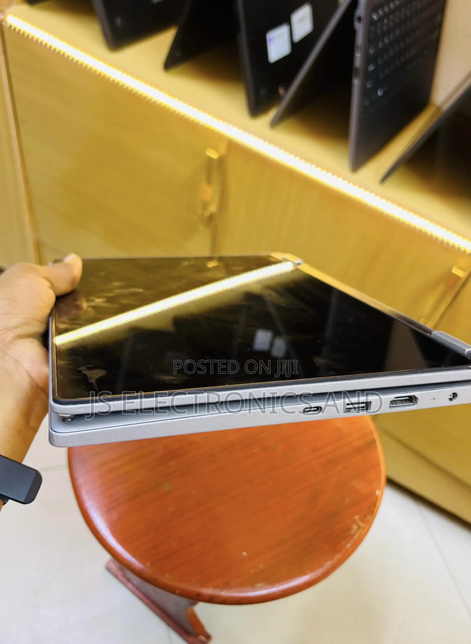 New Laptop HP EliteBook 1030 G1 16GB Intel Core i5 SSD 256GB