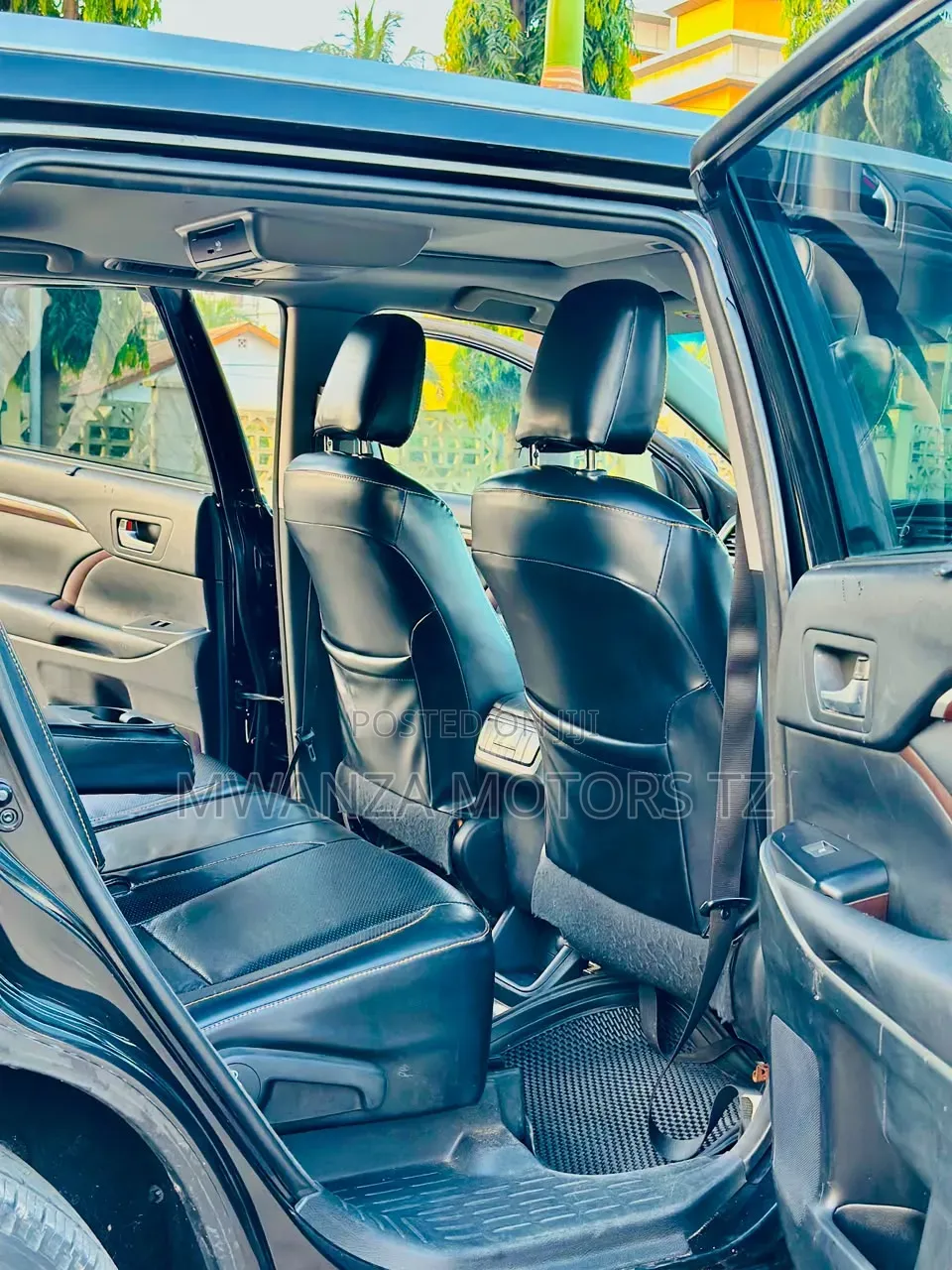 Toyota Kluger 2015 Black