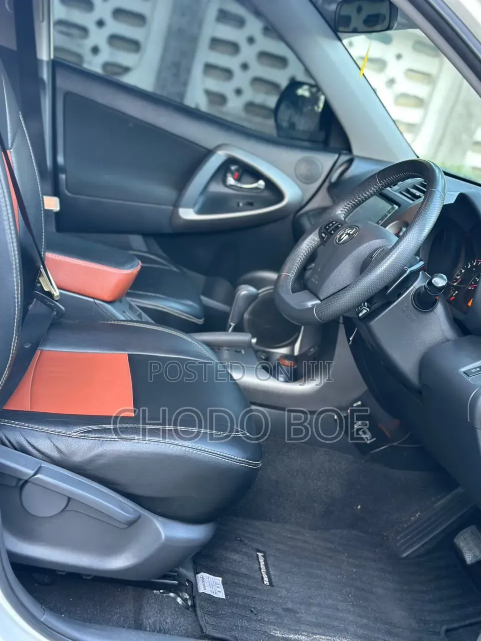 Toyota Vanguard 2010 Pearl