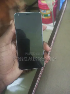 LG Style 3 64 GB White