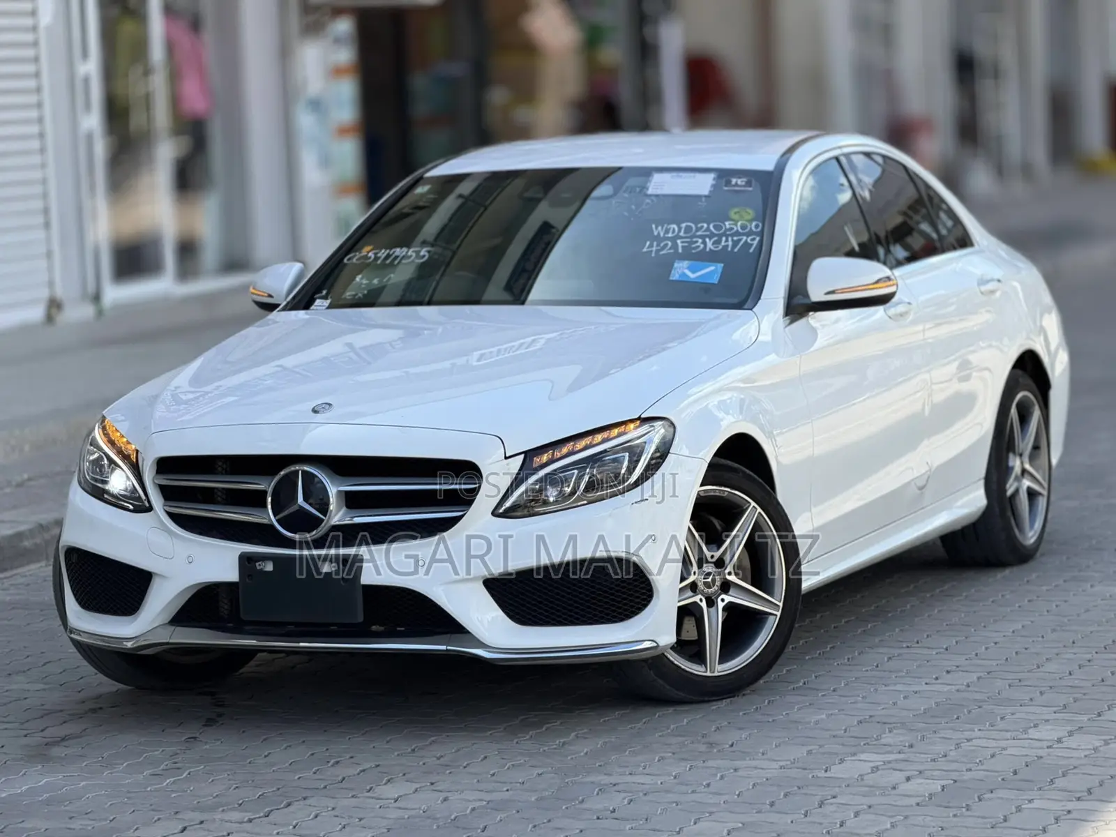Mercedes-Benz C220 Classic 2016 White