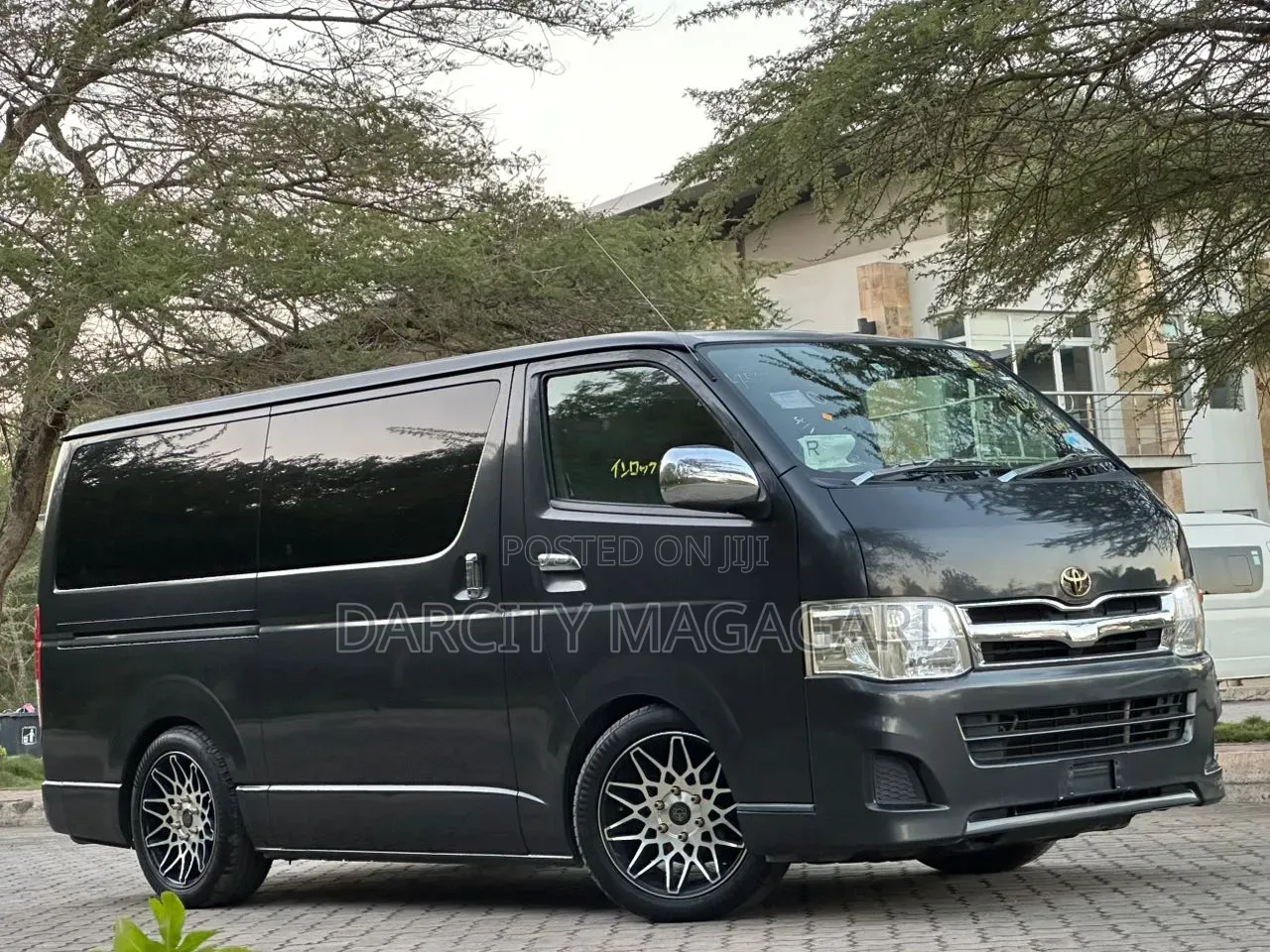 Toyota Quantum 2008 Black