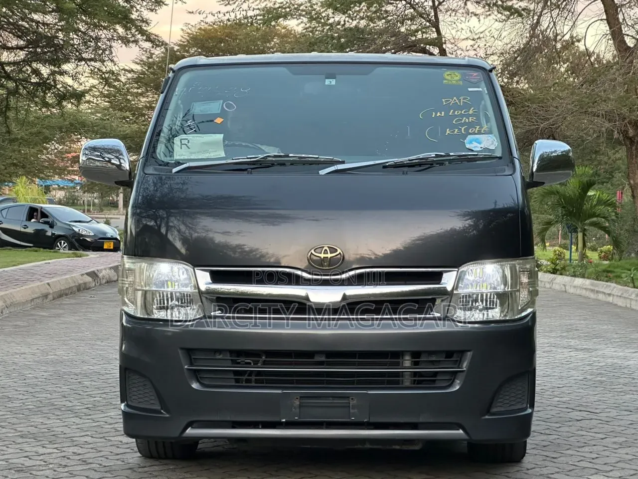 Toyota Quantum 2008 Black